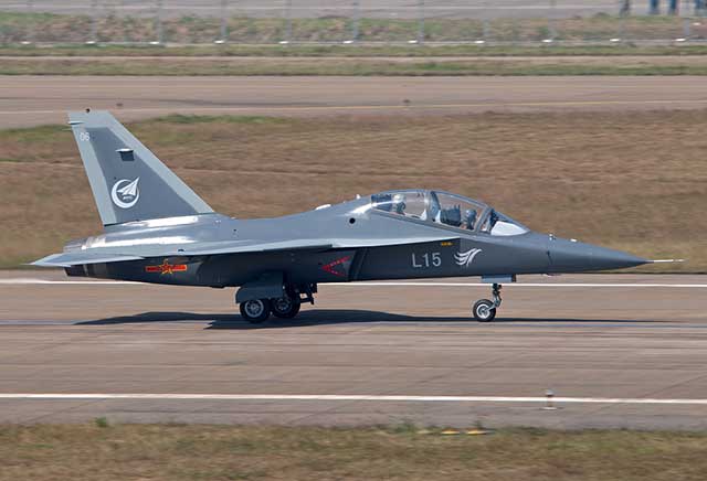 China sells 12 supersonic L-15 light combat aircraft to the UAE