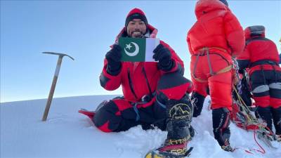 Pakistani climber Sirbaz Khan aims to scale all of world's 8,000-meter peaks