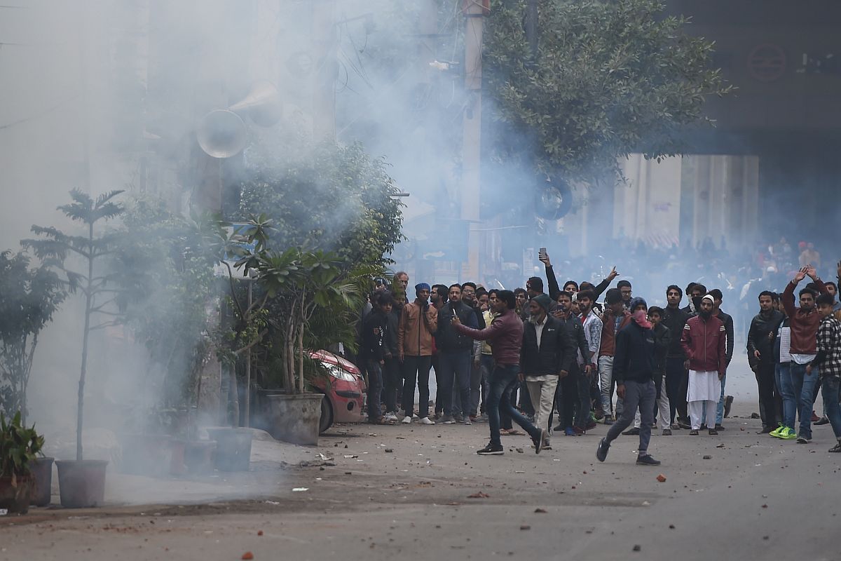 Delhi-violence.jpg