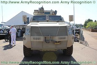 Al_Masmak_MRAP_Mine_Resistant_wheeled_Armoured_Personnel_carrier_vehicle_Saudi_Arabia_Defence_Industry_front_side_view_002.jpg