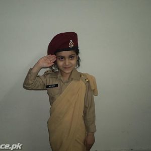 Pakistan Army Little Girl
