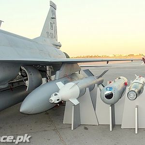JF-17 Thunder Weapons