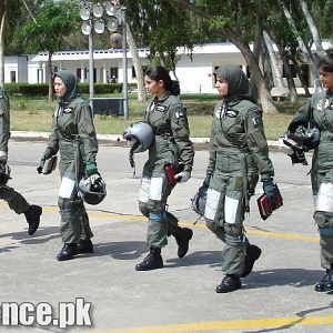 First Ever Batch of Lady Pilots
