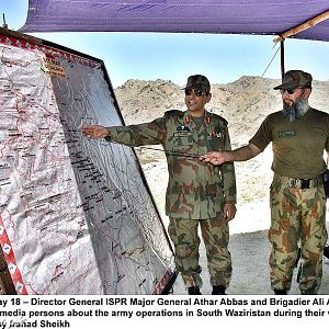 Operation briefing in South Waziristan