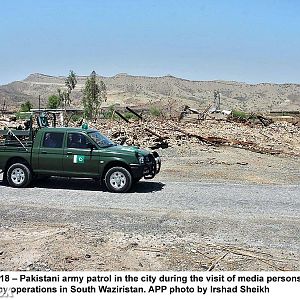 Army Patrol in S.Waziristan with Journalists