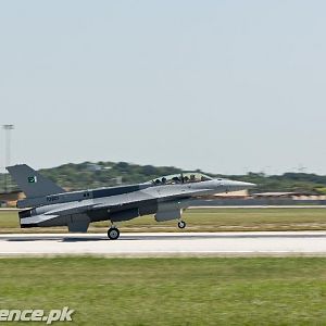 F-16D Block 52