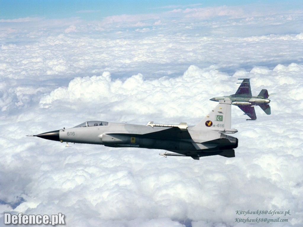 JF-17 & F-16A in flight
