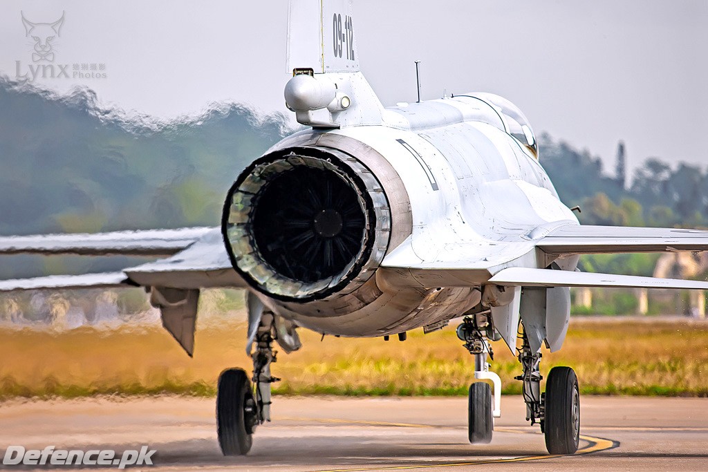 J-10B para Argentina (según China) - Página 34 Full?lightbox=1&update=1375252496