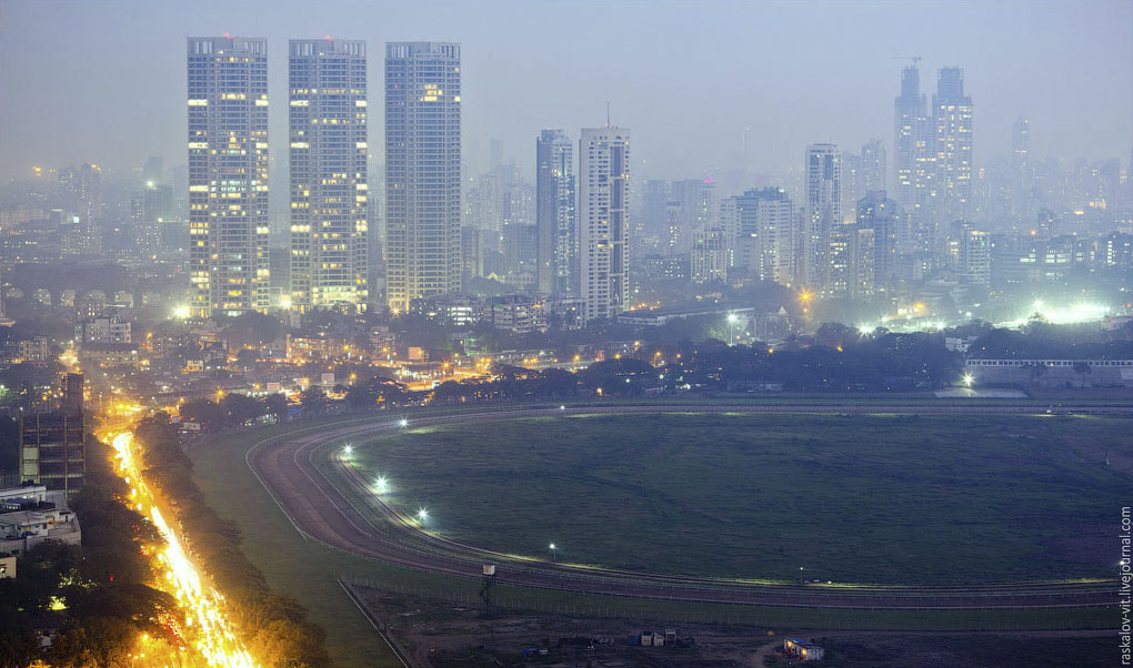 mahalaxmi-racecourse-mumbai.jpg