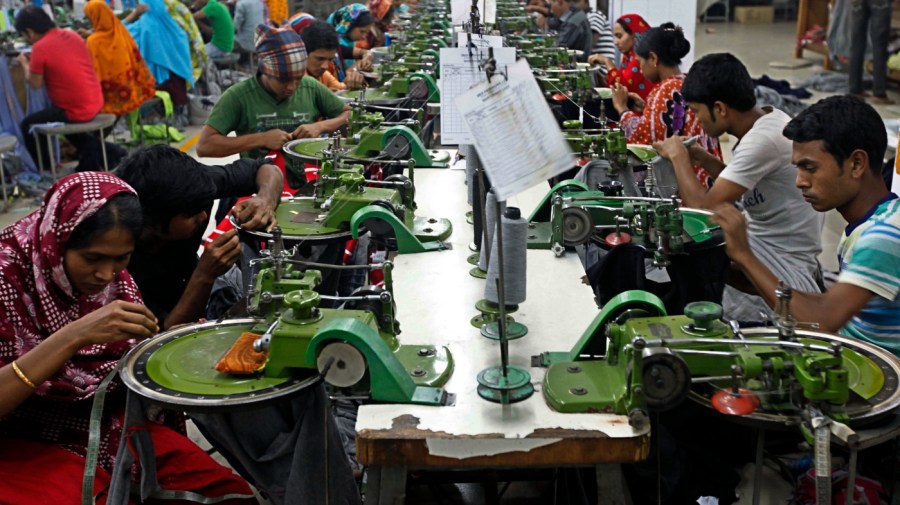 bangladesh_garment_workers_12082012_AP_.jpg