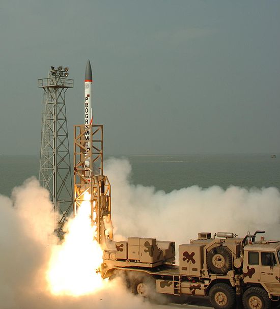 AAD_Launch_indian_intercepter_missiles.jpg