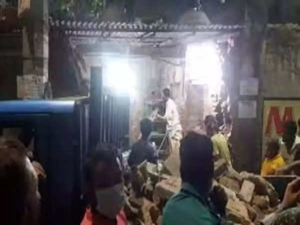 iskcon-temple-in-bangladeshs-dhaka-vandalised-3-injured.jpg