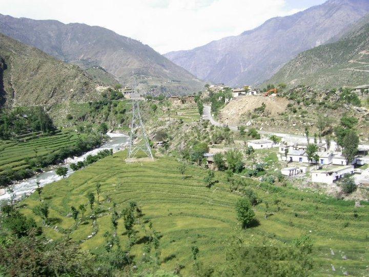 Shangla-swat-valley-Besham-Khan-khwar-on-KKHighway.jpg