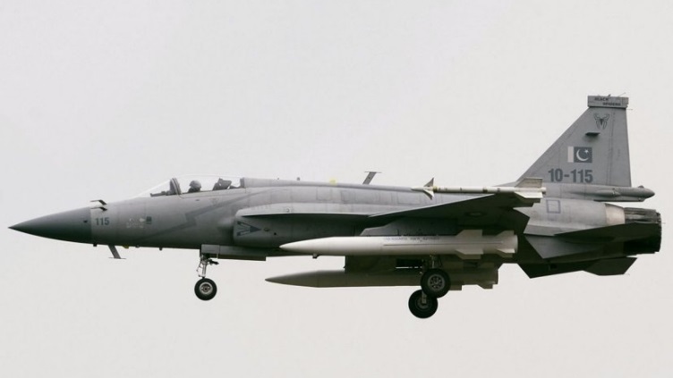 two-chinese-cm-400akg-high-speed-air-to-surface-missiles-on-an-jf-17-fighter.jpg