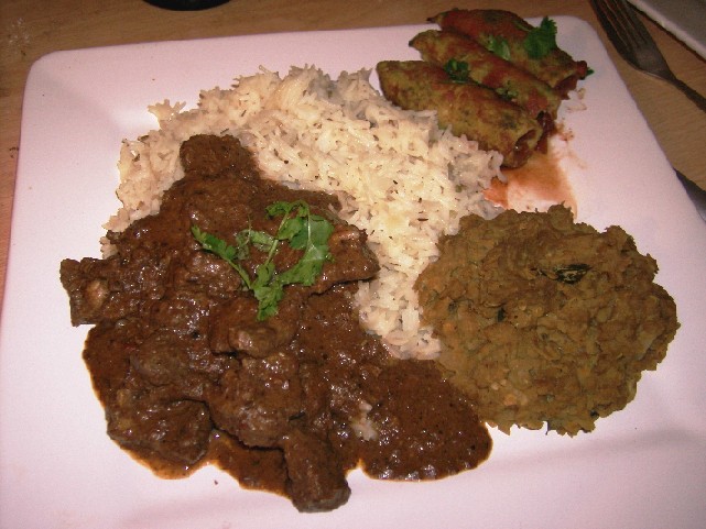 sri-lankan-goat-curry-spiced-rice-lentils-and-bitter-gourd-monday-28th-may-2007.JPG