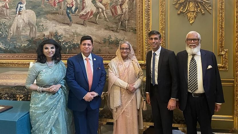 Prime minister Sheikh Hasina poses with her UK counterpart Rishi Sunak  at the Commonwealth secretariat on 5 May, 2023.