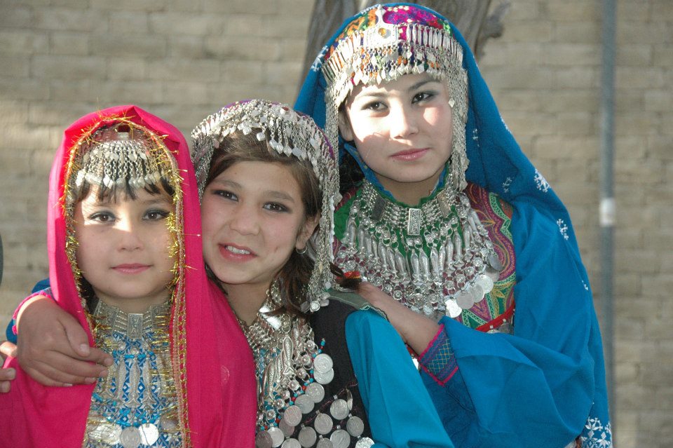 hazara-girls7.jpg