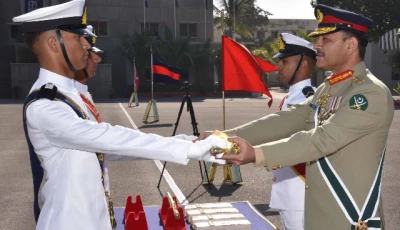 army chief general asim munir attends commissioning parade of 118th midshipmen and 26th short service commission held at the pakistan naval academy in karachi as chief guest photo ispr