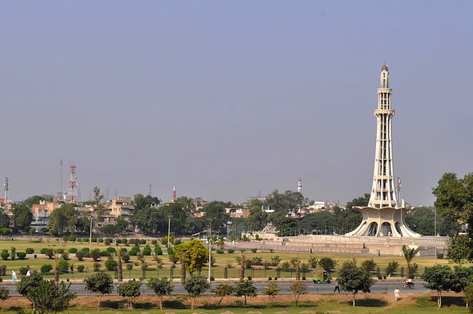 56-244536-minar-e-pakistan.jpg