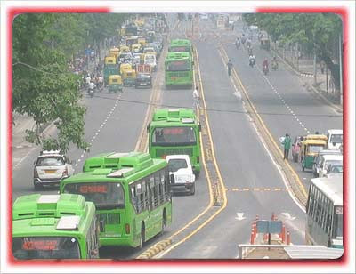 delhi-low-floor-bus.jpg