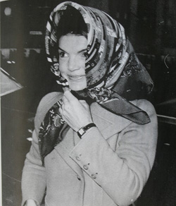 headscarf-jackie-kennedy.jpg