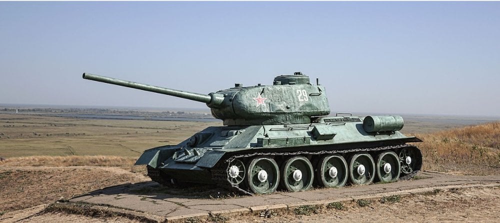 tank_t-34_gora_myska.jpg