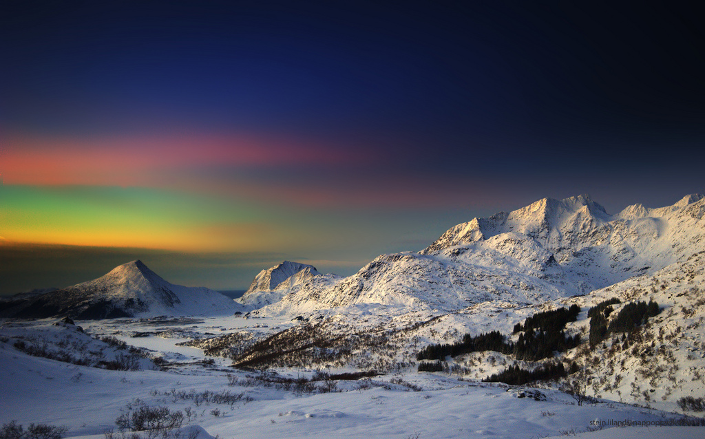 Winter-in-Lofoten-Norway.jpg
