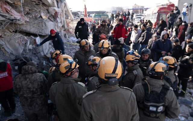 IDF search and rescue teams work to find survivors after an earthquake in Turkey on February 8, 2023. (Israel Defense Forces)