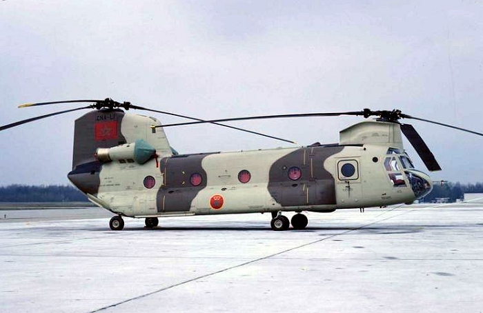 Royal_Moroccan_Air_Force_CH-47C_Chinook.jpg