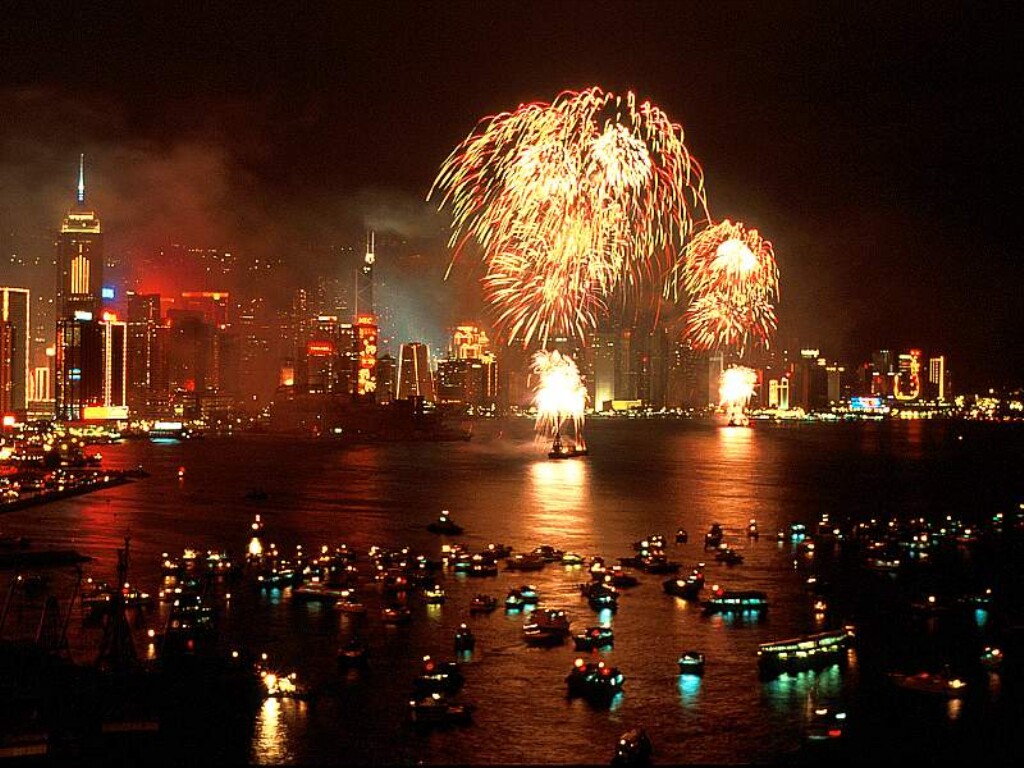 chinese-new-year-fireworks-hong-kong.jpg