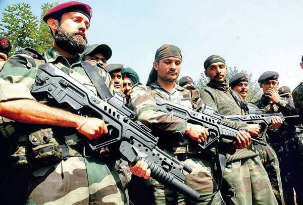 indian-soldiers-with-tavor.jpg