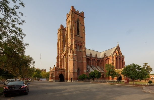 cathedral-church-of-the-resurrection-lahore--56126.jpg