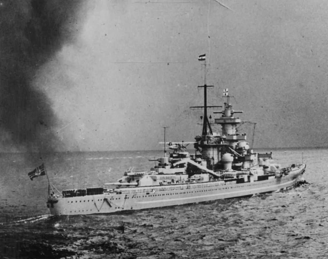 German_Pocket_Battleship_GNEISENAU.jpg