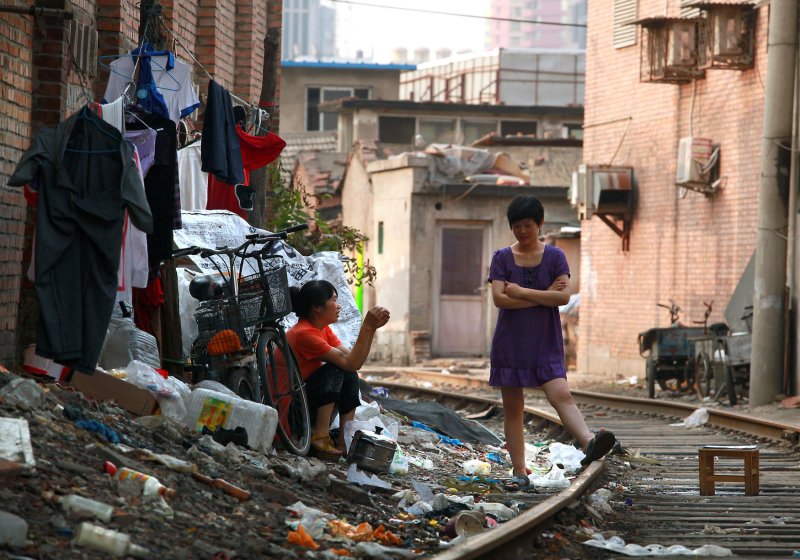 In-China-a-wide-gap-between-rich-and-poor.jpg