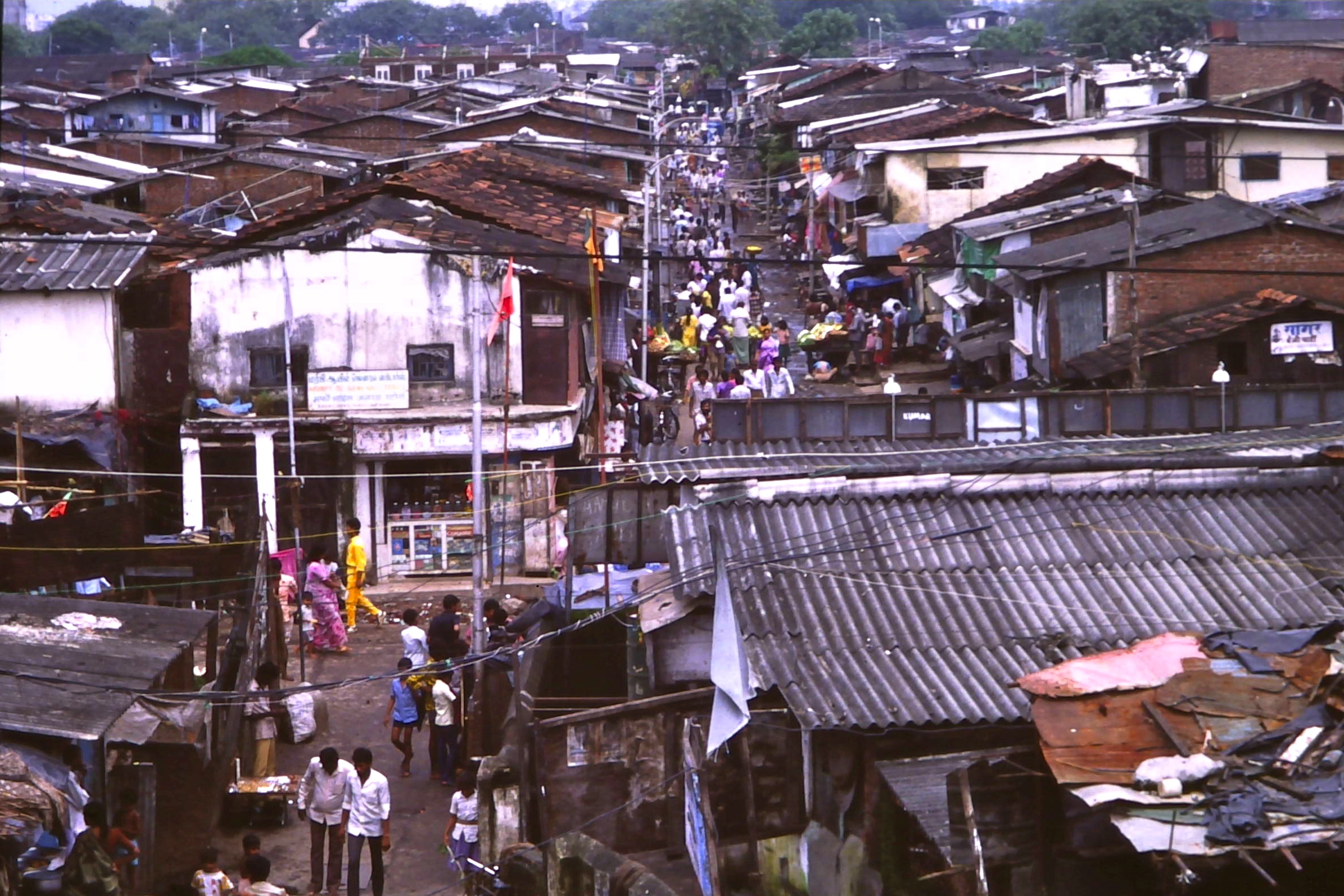 slum-in-mumbai.jpg