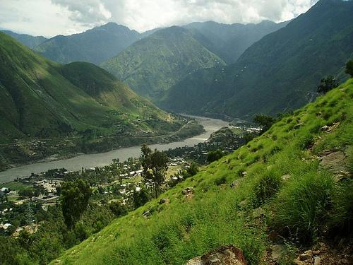 Shangla-Swat-Valley-Indus-river-passing-through-shangla-district.jpg