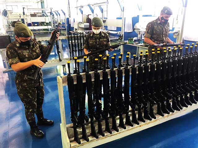 Brazil begins testing its IMBEL IA2 7.62×51 mm assault rifle
