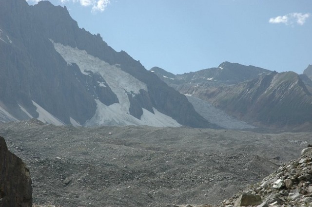 16-Shani-Glacier.jpg