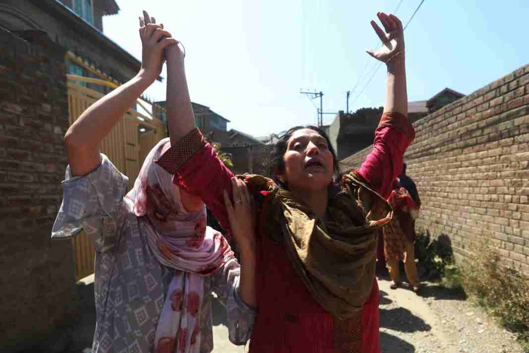Kashmir, Srinagar killing, Srinagar gunfight