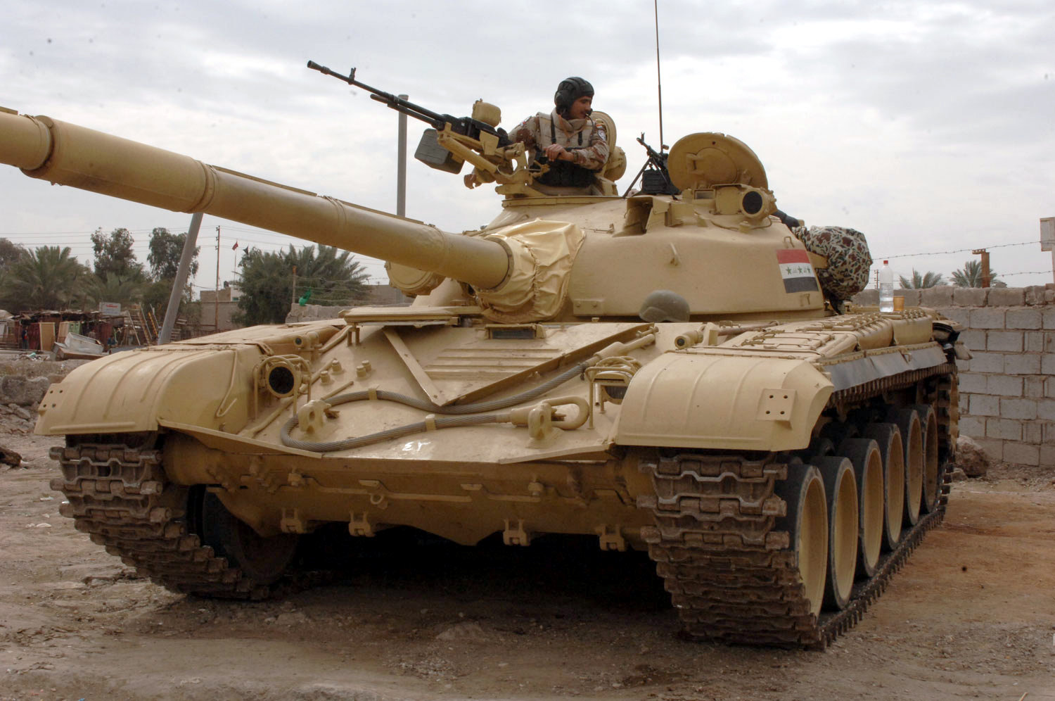 New_iraqi_army_tank.jpg