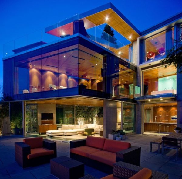 glass-facade-house-modern.jpg