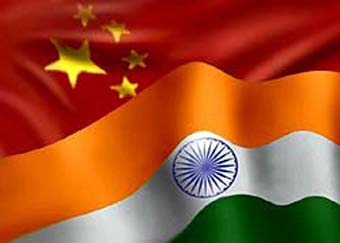 India-China-Flag_0.jpg