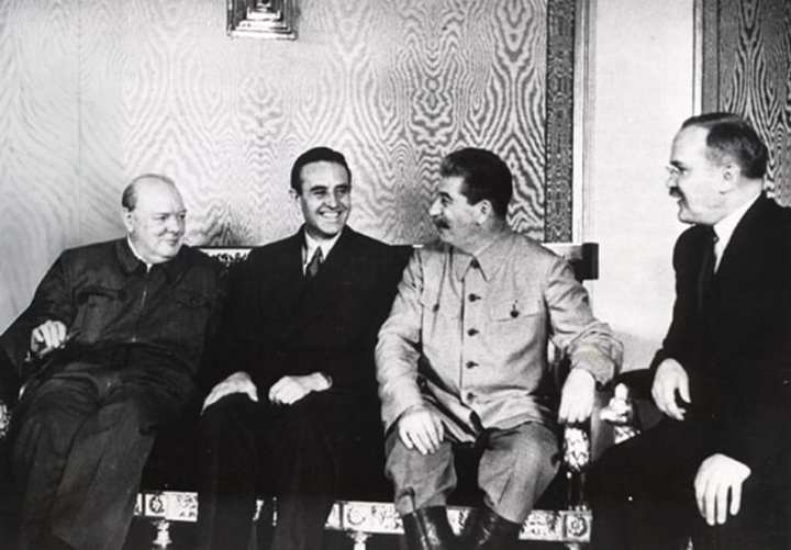 Churchill_and_Stalin_1942.jpg