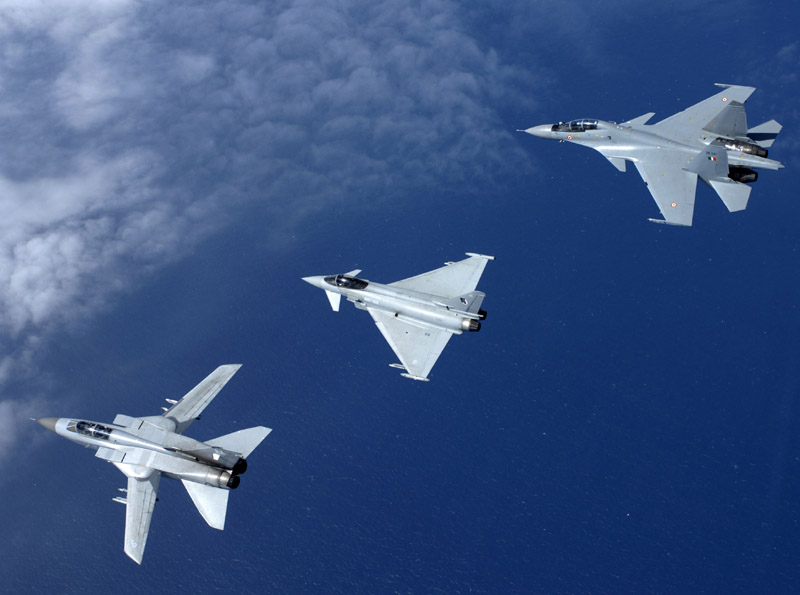 AIR_Tornado-F3_Eurofighter_SU-30MKI_Top_lg.jpg