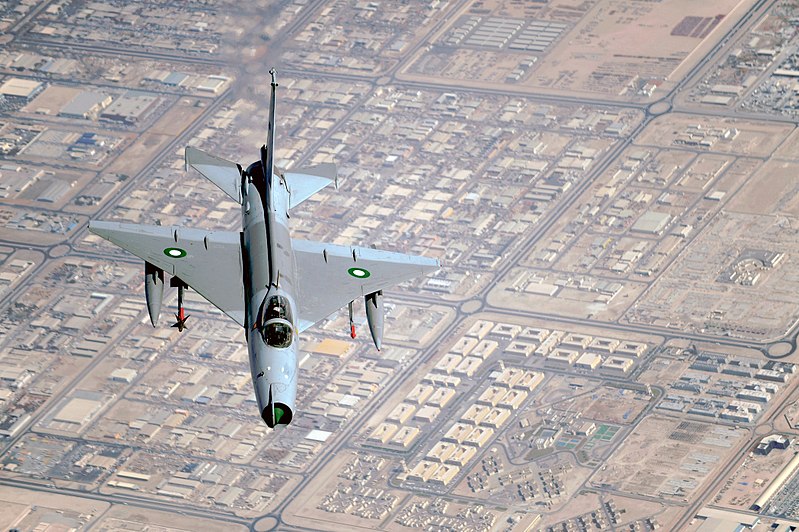 800px-Chengdu_F-7_Pakistani_Air_Force.jpg