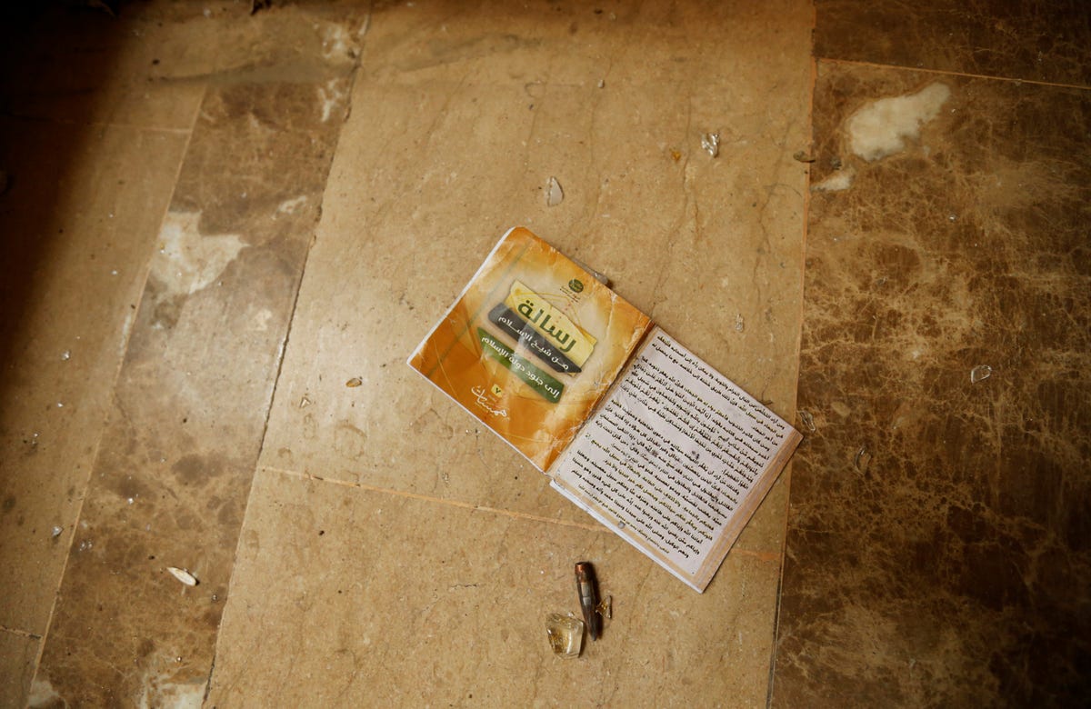 -valuable-intelligence-can-be-gleaned-from-documents-the-groups-fighters-leave-behind-like-this-book-found-in-fallujah.jpg