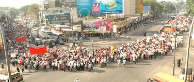 JVP_Protest_Sri_LAnka-03.jpg