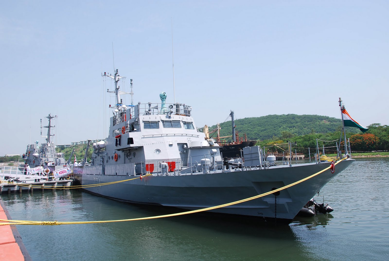 6INS_Cankarso_and_INS_Kondul__newly_Commissioned_two_FAC_at_Naval_Jetty..jpg