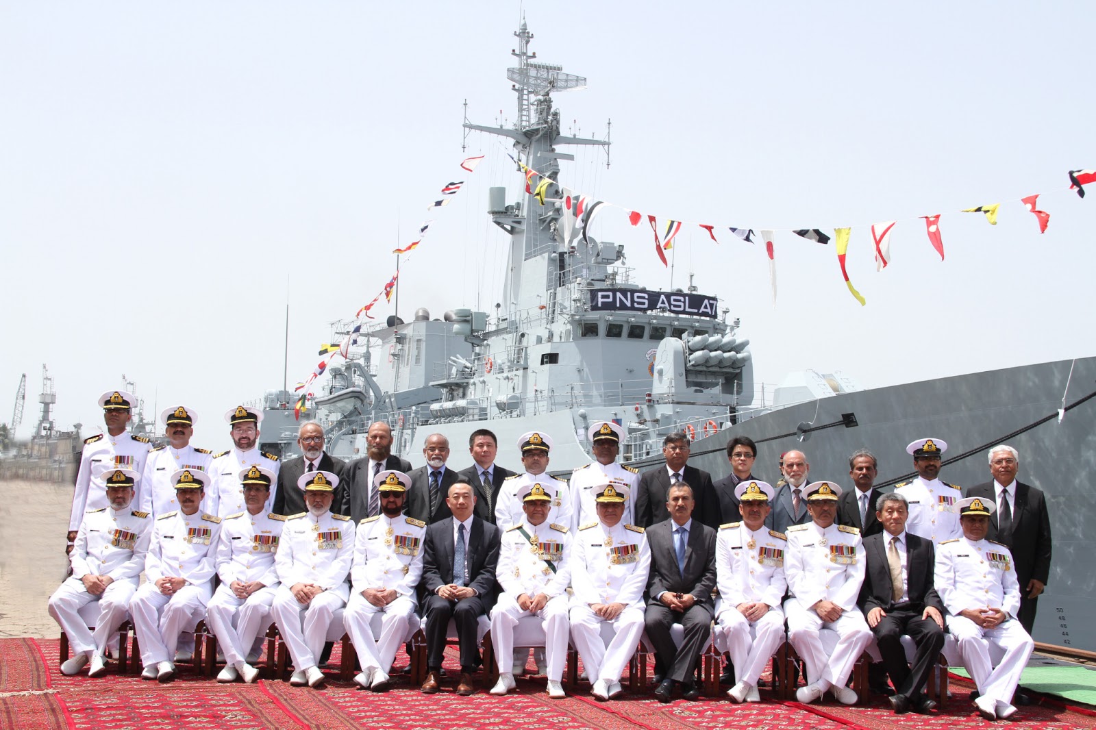 Chief+of+Naval+Staff+Admiral+Muhammad+Asif+Sandila+in+a+group+photo+during+commissioning+ceremony++PNS+ASLAT+(1).JPG