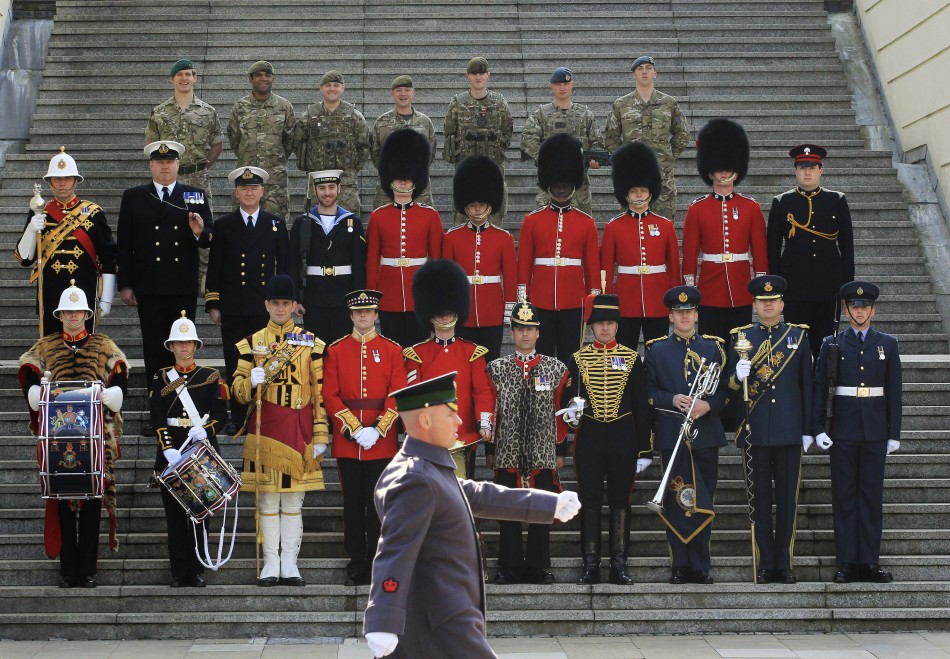 military-uniforms-queen-elizabeths-diamond-jubilee-celebrations-revealed.jpg